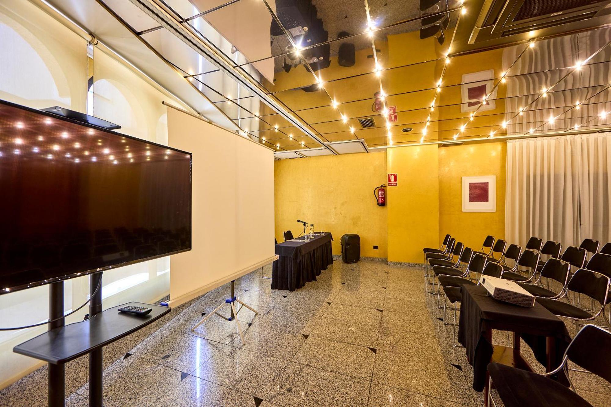 Civis Jaime I Hotel Castellon de la Plana Bagian luar foto