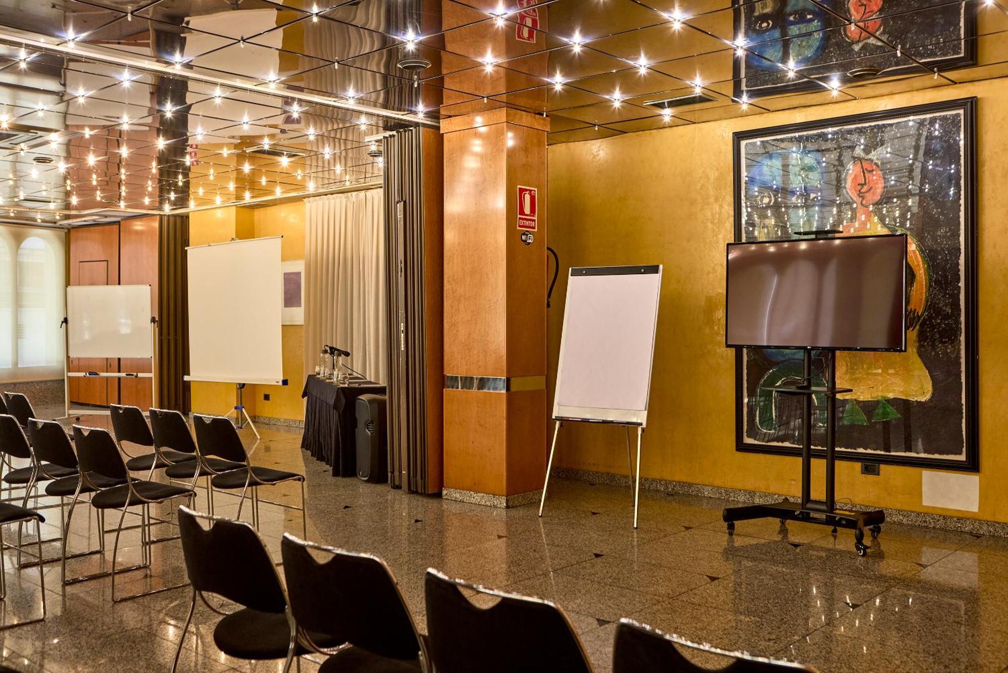 Civis Jaime I Hotel Castellon de la Plana Bagian luar foto