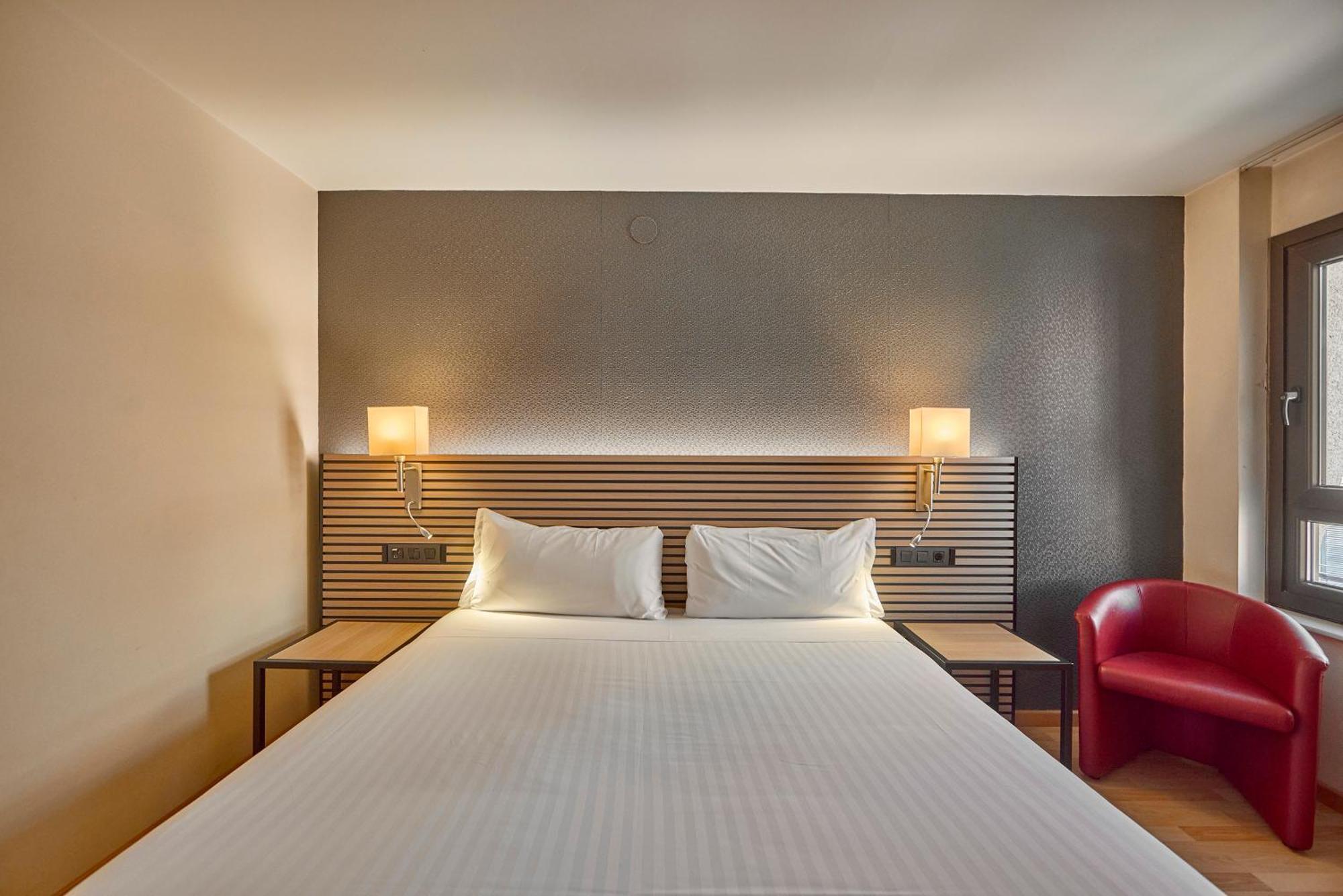Civis Jaime I Hotel Castellon de la Plana Bagian luar foto