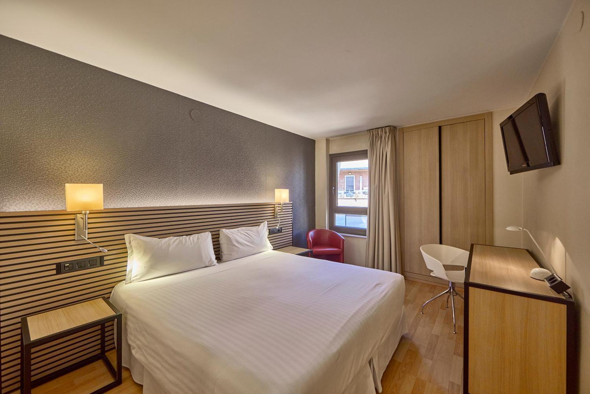 Civis Jaime I Hotel Castellon de la Plana Bagian luar foto
